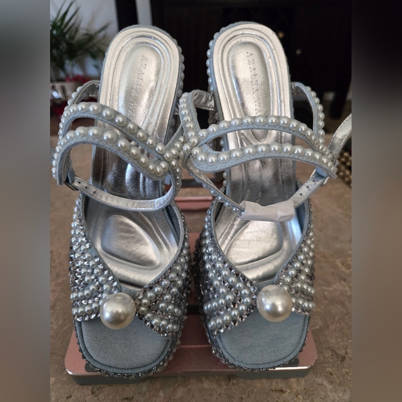 Azalea Wang Something Blue pearl embellished platform heeled sandals. Size 7 - Picture 3 of 12